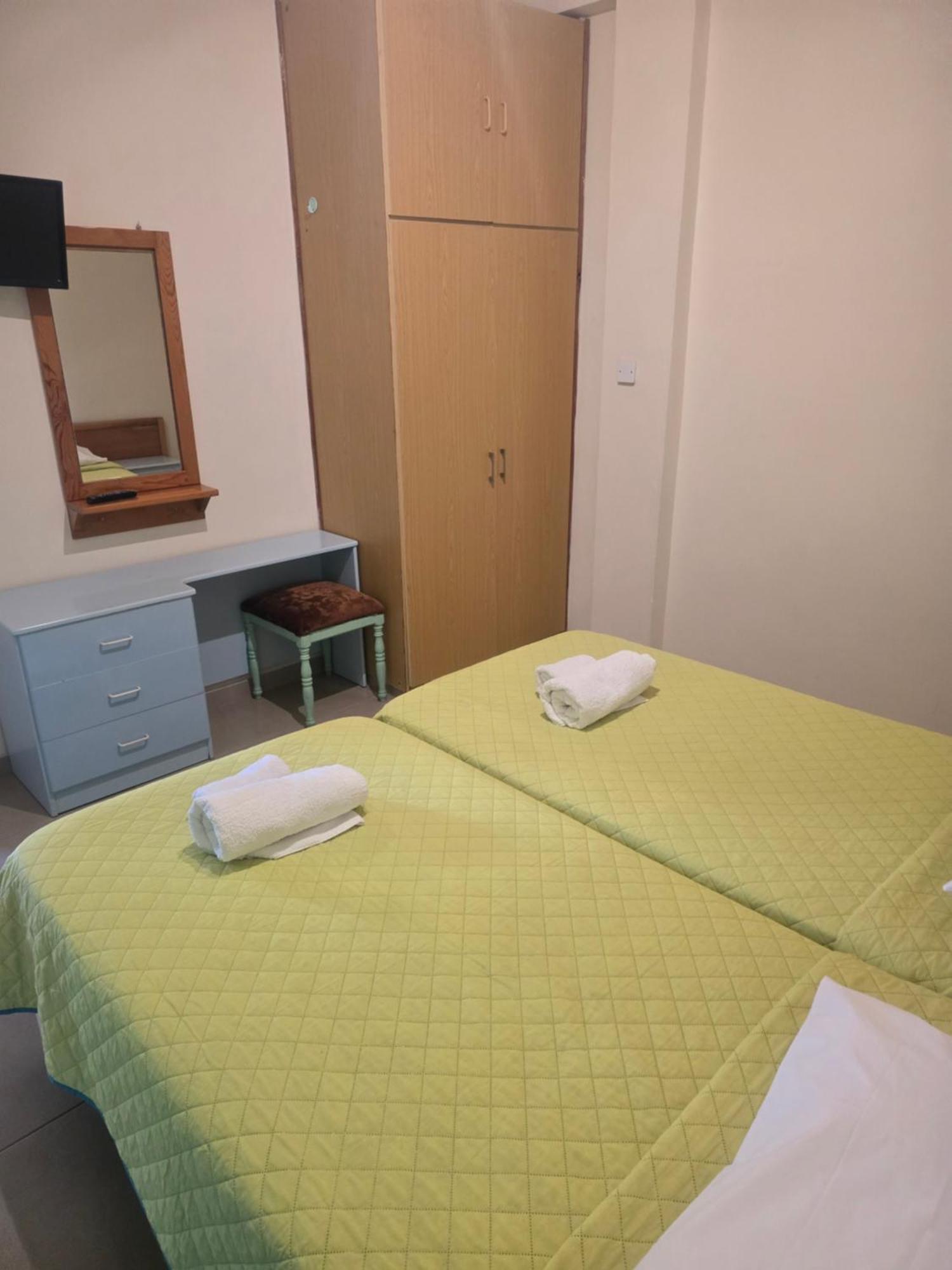 Eleni Apartments Ayia Napa Exteriör bild